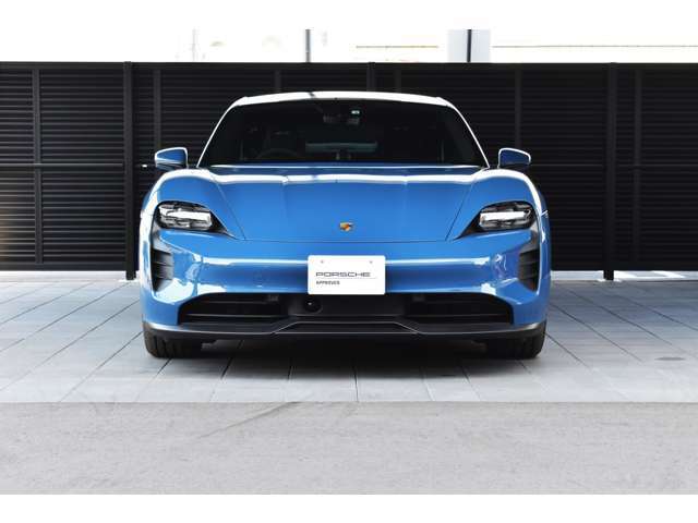 ポルシェ タイカン GTS 4シート 4WD 2022年 0.2万キロ (鹿児島県) ポルシェセンター鹿児島 - carview!