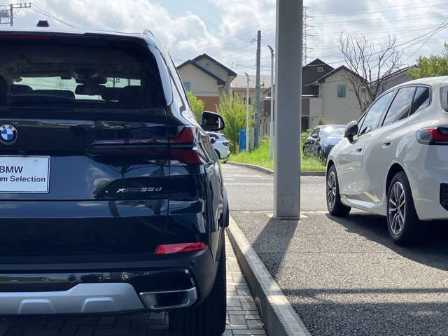 このお車は【浦和美園支店】に展示中です！ご来場、お問い合わせをスタッフ一同お待ちしております。＜住所＞埼玉県さいたま市緑区美園6-11-1　＜TEL＞048-812-2525