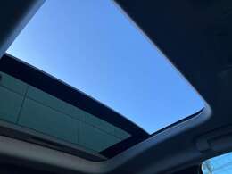 ガラスが開きますので換気が容易です