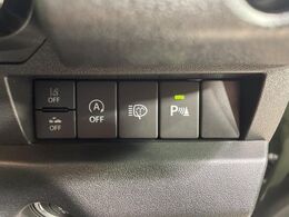 【スズキ　セーフティサポート】走行中に前方の車両等を認識し、衝突しそうな時は警報とブレーキで衝突回避と被害軽減をアシスト。より安全にドライブをお楽しみいただけます。