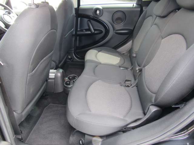 入庫時に綺麗に室内クリーニング＆除菌スチーム実施！気持ちよく見てもらい、乗って頂くために徹底クリーニング済です♪エターナルスカイ077-599-1020http://www.eternal-sky.jp/