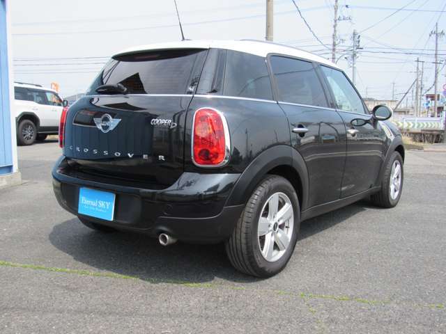 遠くで車を買うと購入後のアフターが心配・・・と思ったことありませんか？安心してください♪当社は全国対応の全車安心保証付きです♪最長3年間の保証プランなど選べる安心保証制度がございます♪