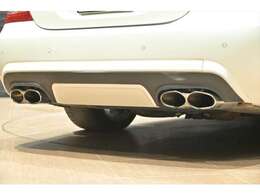 純正4本出しマフラー♪V12気筒エンジンサウンド♪