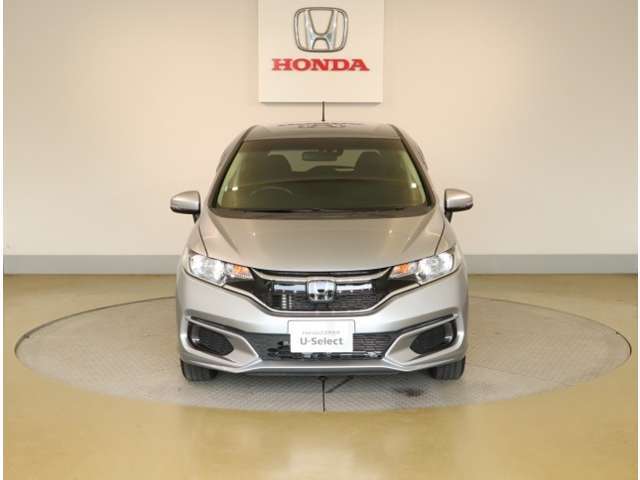 弊社は、車両本体価格に、整備代金が含まれております。納車時までにホンダの整備士がしっかりと点検整備をさせていただいておりますので、ご安心してお買い求めしていただけます。