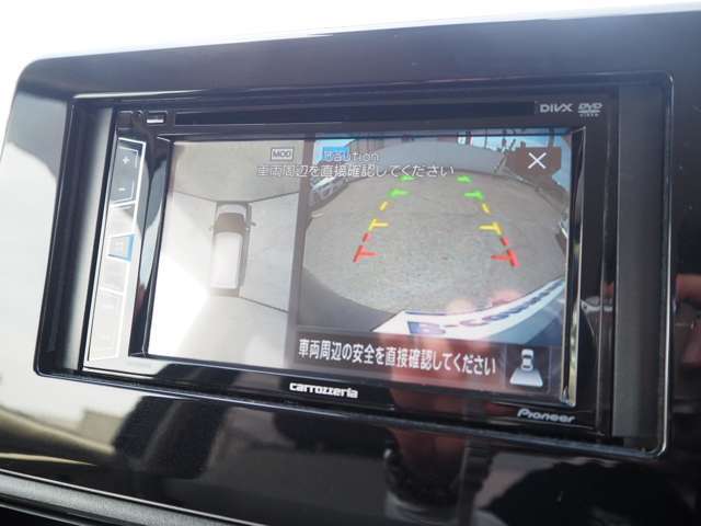 ☆社外ディスプレイオーディオ！CD、DVD、USB接続も可能です♪全方位モニター付きで駐車も楽々♪