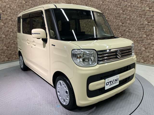 ■充実のアフターサービス■　車の販売はもちろん、自社整備工場・自社鈑金工場・オイル交換＆点検専門店舗を完備しておりますので納車後もお客様のカーライフをトータルでサポートいたします。