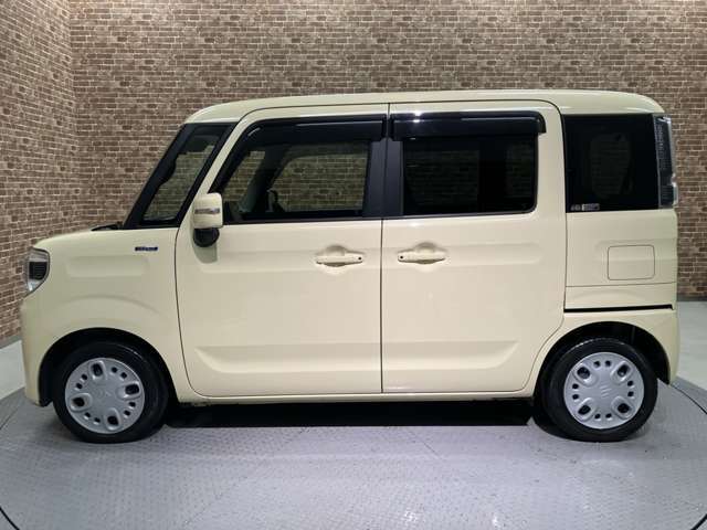 ■遠方にお住まいの方へ■　当社ではお車の販売を大阪府・和歌山県に在住のお客様のみとさせていただいております。誠に勝手ながら、ご理解とご協力を賜りますようお願い申し上げます。