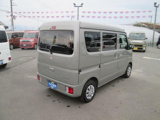 後方衝突被害軽減システム搭載。センサーが感知し衝撃を告知し、軽減致します。