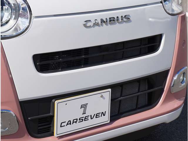 【クリアランスソナー】バンパーに付いたセンサーが障害物を検知。一定の距離に近づくとアラートで教えてくれます。狭い駐車スペースや車庫入れ時も安心です。