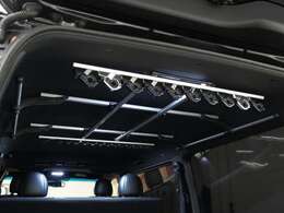 ロッドホルダーが装着されております！！直ぐに釣りに行けちゃいます！！