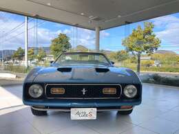 1オーナー車・当社メンテナンス管理車両で履歴のしっかりとした厳選中古車を中心に欧州車・欧米車・国産車などはもちろん、市場に中々出ない希少車を世界中からお取り寄せ・展示・販売・整備をしております。