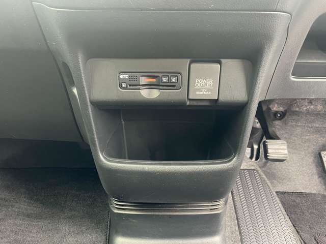 お車の詳細やご不明点も、無料電話0078-6002-633870をご利用してお気軽にお問合せください。