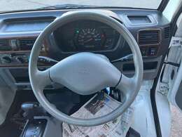 お客様のご要望にできるだけお答えしたいと考えており、お客様に合った1台をご提案させて頂きたいと思っております。