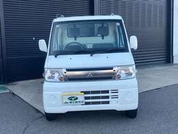 外装・内装・下回り等、納得のいく中古車を揃えております。長くお乗り頂ける自信をもっております。