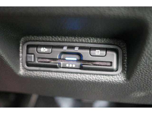 ETCも装備されています。もちろんご納車後直ぐにお使いいただけるようにセットアップしてからお渡しいたします♪