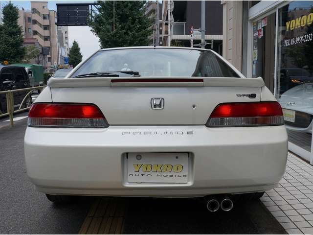 純正リアスポイラータイプS渋い