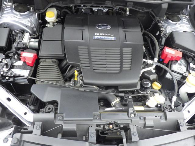 水平対向エンジンと電動技術を組み合わせた新開発パワーユニット「e-BOXER」。優れた重量バランスと低重心を実現し燃費の向上や走りの愉しさ・運転のしやすさを提供します。