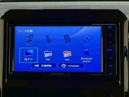 【純正ナビ】一体感のあるナビは、高級感ある車内を演出してくれます。Bluetooth再生などオーディオ機能も充実しておりますので、運転もより楽しめます♪