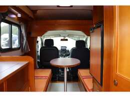 日産　NV200バネット　AtoZ　アルファ　6名乗車　サブバッテリー　走行充電　外部充電　1500Wインバーター　冷蔵庫　マックスファン　前後ドラレコ