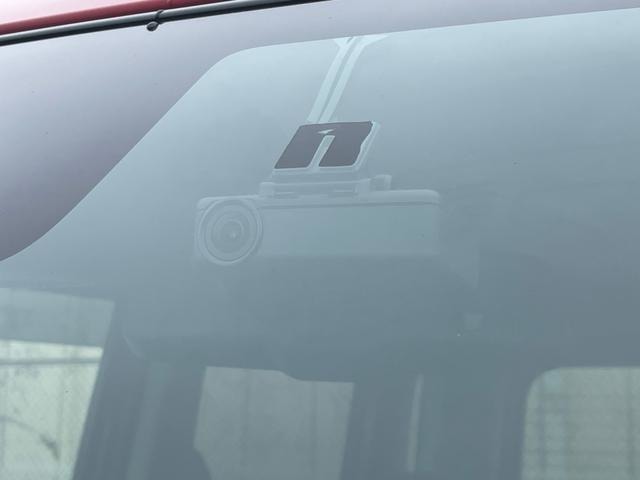 ◆【ドライブレコーダー】映像・音声などの運転中の記録を残します。事故などを起こした起こされた時の証拠になりえますので、もしも時でも安心ですね。