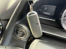 ★スマートキー★雨の日や手が荷物で塞がっているとき鍵が取り出せなくてイライラしたことありませんか？これがあれば解決！鍵がなくてもボタンを押すだけ大変便利な装備です★