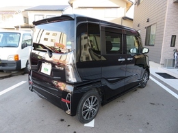 セベラルオートは指定工場をしっかりと完備してるにゃん！オイル交換から車検まで何でもおまかせ！ご納車前の整備は資格を持ったメカニックが頑張ってるにゃん☆