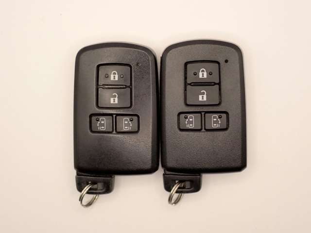 ◆車両詳細は、ヴァーサス桑名店まで　電話：0078-6002-654049までお問合せ下さい◇当社グループ三重県中古車販売台数　平成26年度から令和2年度、7年連続NO.1（東京商工リサーチ調べ）◆