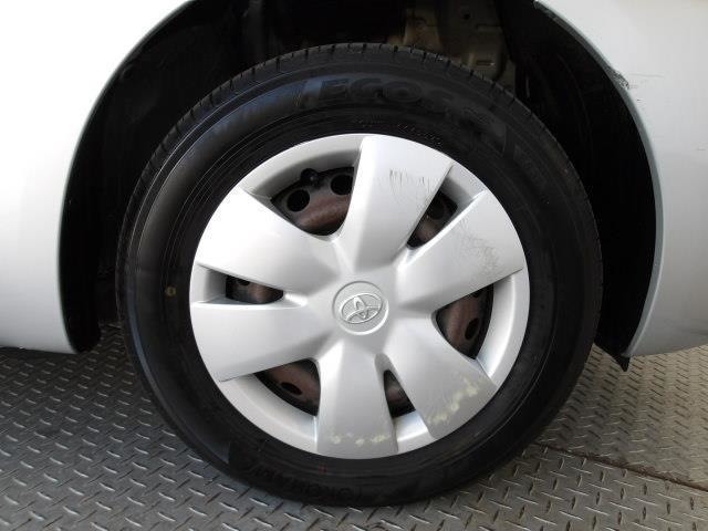 タイヤサイズは165/70R14です