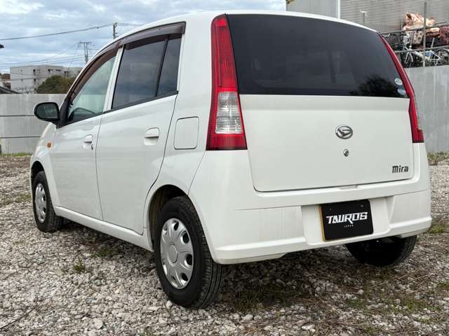 在庫車両は各展示場保管をしております。事前にご予約を頂ければご覧になりやすい場所にご準備をさせて頂きますので、ご来店前にはご連絡を頂ければ幸いです！