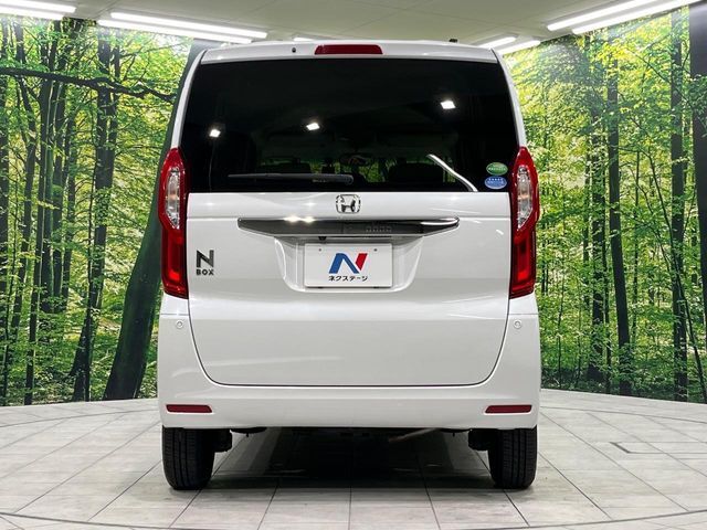 安心の最長10年・走行無制限保証（有償）をご用意。保証内容も充実はもちろん、無料点検＆オイル交換や、年中無休の全国・24時間ロードサービスも付帯されておりますのでご安心下さい。