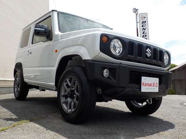届出済未使用車です　クレジツト金利2.2％からご利用頂けます　ディーラーにて保証継承点検後お渡しします