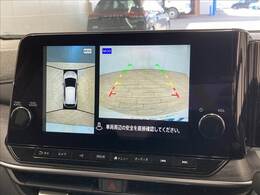 メーカーオプションの【全周囲カメラ】を装備！！