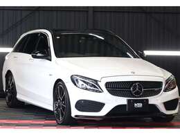 お色はポーラホワイトとなっておりますが、ブラック塗装も要所に施されておりますので、2トーンのようなカラーとなっております。