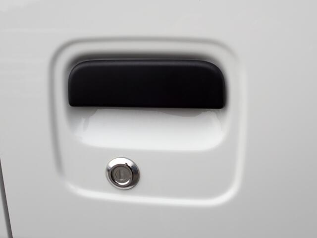 運転席ドアノブ