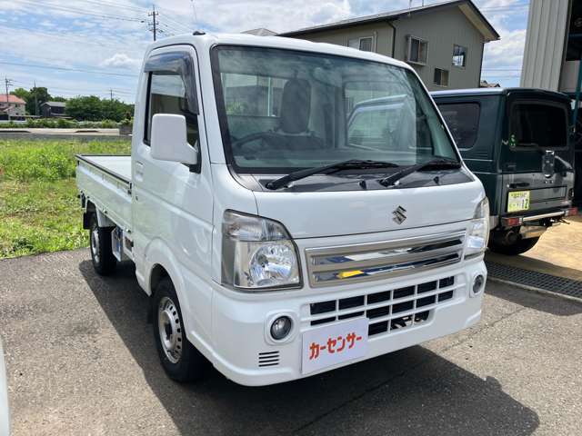 展示場には常時20以上展示しております。在庫車詳細などお気軽にご相談下さい。