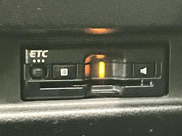 お車に合わせて無料保証以外にも、保証範囲、期間、距離を拡充させた有料保証もご用意しております！中古車の購入が初めてで不安・・・というお客様もご安心ください！