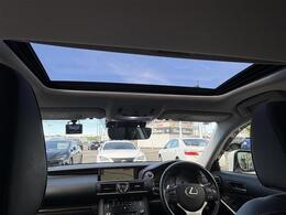 修復歴のある車は販売いたしませんのでご安心ください！厳格な検査をクリアした安心できるお車をご提案させていただきます。