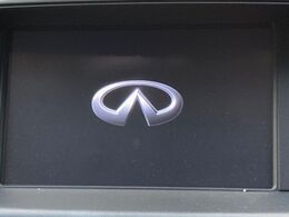 【ナビゲーション】使いやすいナビで目的地までしっかり案内してくれます。各種オーディオ再生機能も充実しており、お車の運転がさらに楽しくなります！！