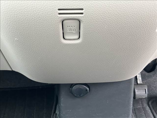 ご納車後も安心、安全なお車にお乗りいただく為にお得な保証パックもご用意しております。軽スマイルは、ご成約から納車後までお客様の大切なお車のサポートをさせていただきます！