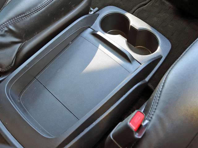 お車に合った保証をご用意しております！3ケ月又は3.000km保証！ディーラー保証継承！当店スタッフが細かくご説明をさせていただきます！延長保証も可能です！