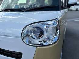 ★車線逸脱抑制制御機能★車線逸脱警報機能★ふらつき警報★先行車発進お知らせ機能★標識認識機能★アダプティブドライビングビーム★コーナーセンサー★LEDヘッドランプ★LEDフォグランプ