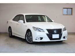 カーズクラブ　OUTLET店がスタートいたしました！！アウトレット車両は全車6ヶ月or5千km無償保証付きです！※また、こちらの車両はアウトレット車両ではございません。