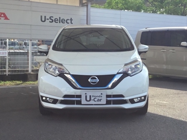 分割払いは当店扱いのホンダファイナンスが便利です。運転免許証があればその場で即審査可能です。