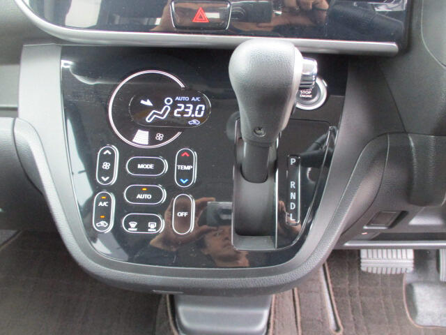 軽自動車から普通車まで販売しています！