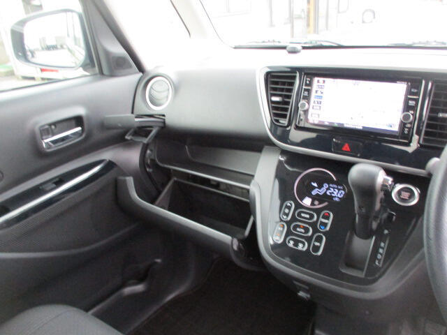 中古車から届出済未使用車、新車までご用意可能です！ご希望のご予算に応じてお車をお探しします！