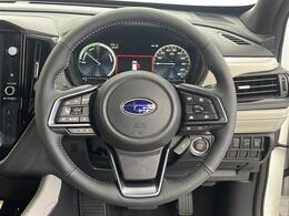 【ステアリング】軽い力で扱いやすいハンドルです。除菌プランいれていただくとさらに快適に！清潔なお車はお子様にも安心ですね！