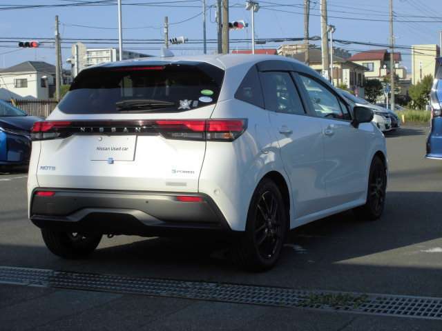 新車各店舗で下取りさせて頂いた良質なおクルマや、当社の試乗車だったおクルマなどを多数ご用意☆