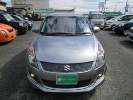 HIDライト＆フォグランプ！オートライト付き！