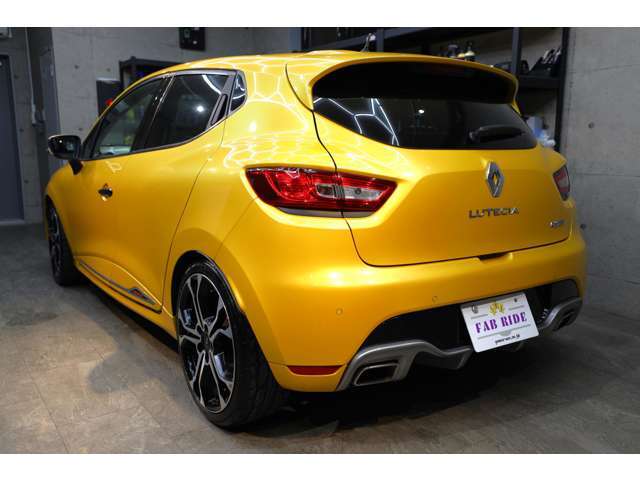 車販売FAB　RIDE　〒224-0053　神奈川県横浜市都筑区池辺町2679-1F　TEL：045-507-8042