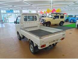 お求めやすい価格帯から登録済未使用車まで取り揃えています♪